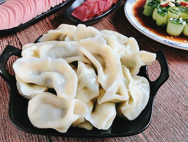 吓尿了!吃饺子居然也会踩到“雷”