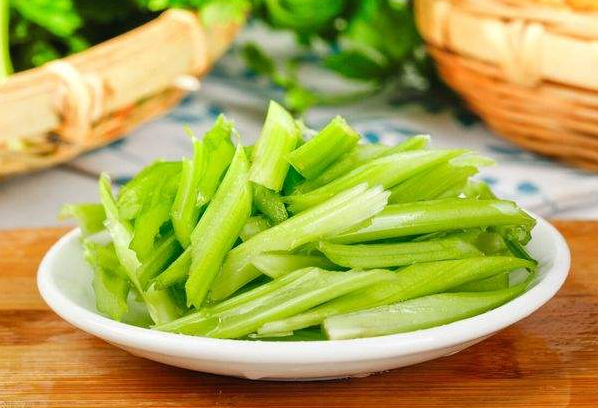 再吃这些东西你的肾脏还要吗？