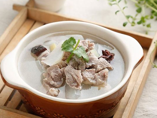 冬季首选羊肉炖萝卜 治疗肾虚阳痿