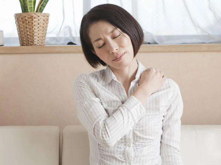 白领女性容易上火怎么食疗