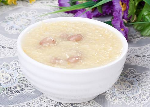 咳嗽有痰肠胃不好吃什么稀饭 常喝这些粥可润肺化痰