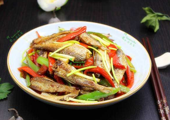 白发如何变黑 五种食疗法让你头发乌黑亮丽