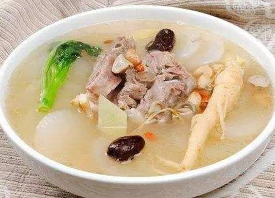 补血吃什么好 缺铁性补血食谱 三味汤补血