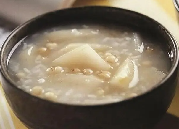 吃什么润肺 6款药膳食物保护你的肺