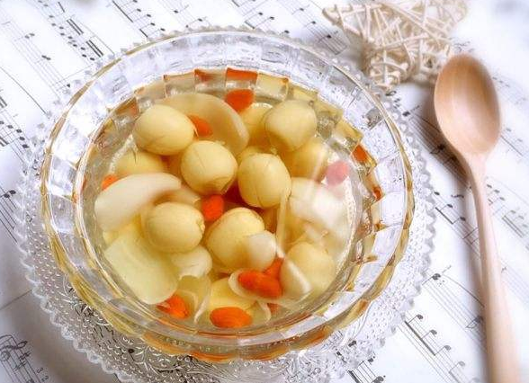 秋季养生食谱 适合秋季平补的药膳