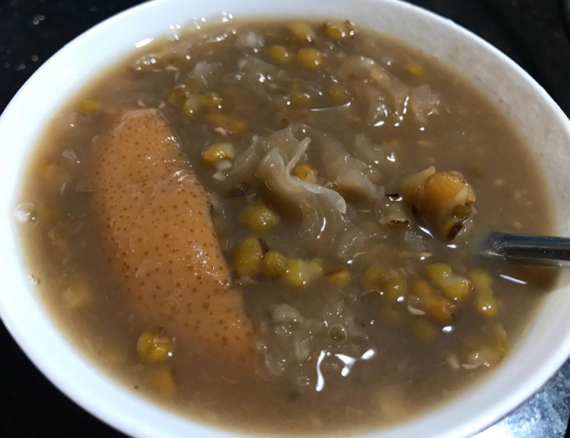 咽炎的治疗方法 七道食疗调理咳嗽咽炎