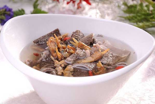 气血虚怎么食补 6款药膳方补血又益气