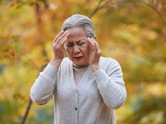 经常头晕是什么原因？下面的方法会让你爱到不放手！