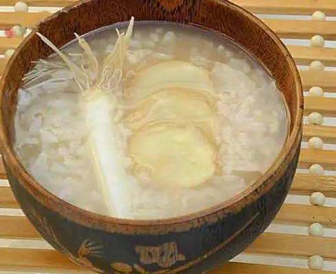 冠心病的饮食 四款养生粥软化血管