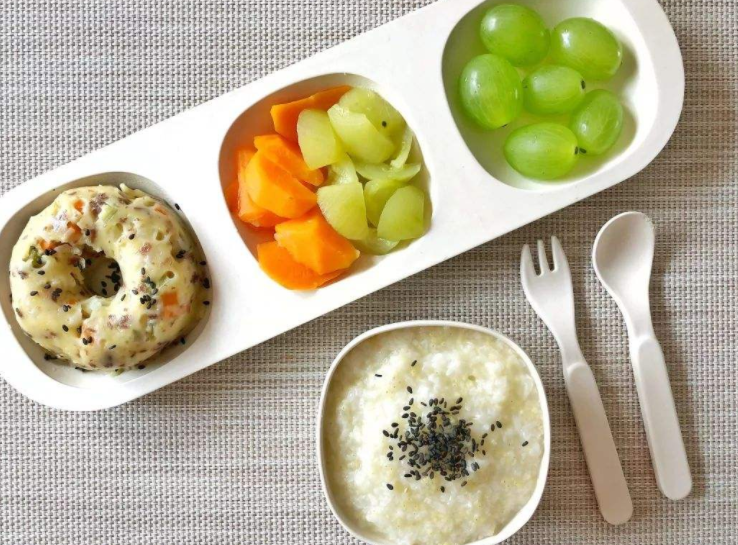 宝宝辅食 宝宝如何添加辅食？