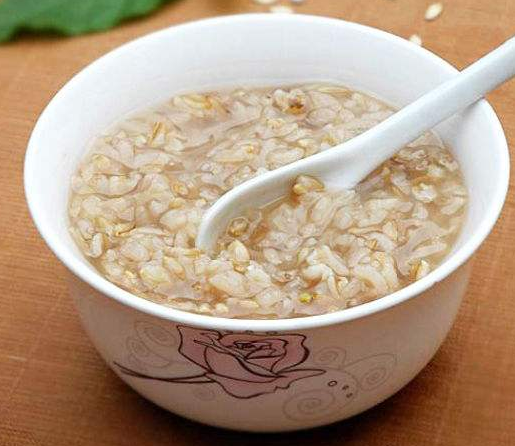 养生粥食谱 夏季老人养生粥