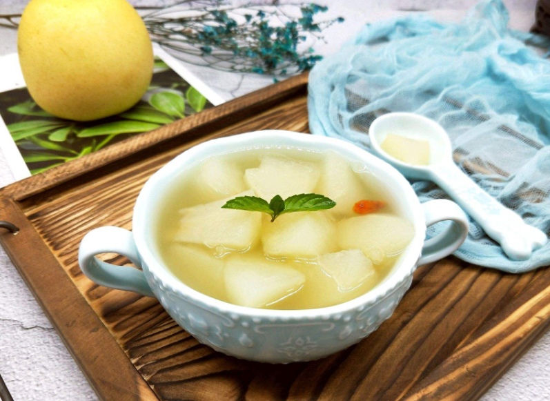 吃什么润肺 三款冬季食疗药膳润肺护嗓