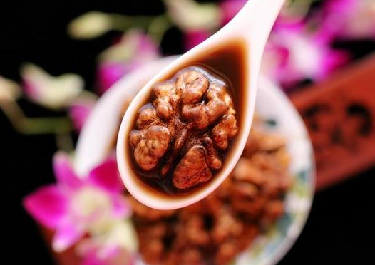 醋泡核桃的功效与作用