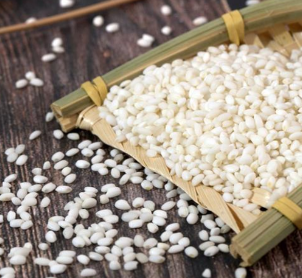 粽子米泡一晚上可以吗 粽子米用冷水泡还是热水好