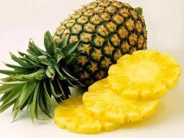菠萝为什么要用盐水泡 菠萝用盐水泡多久可以吃