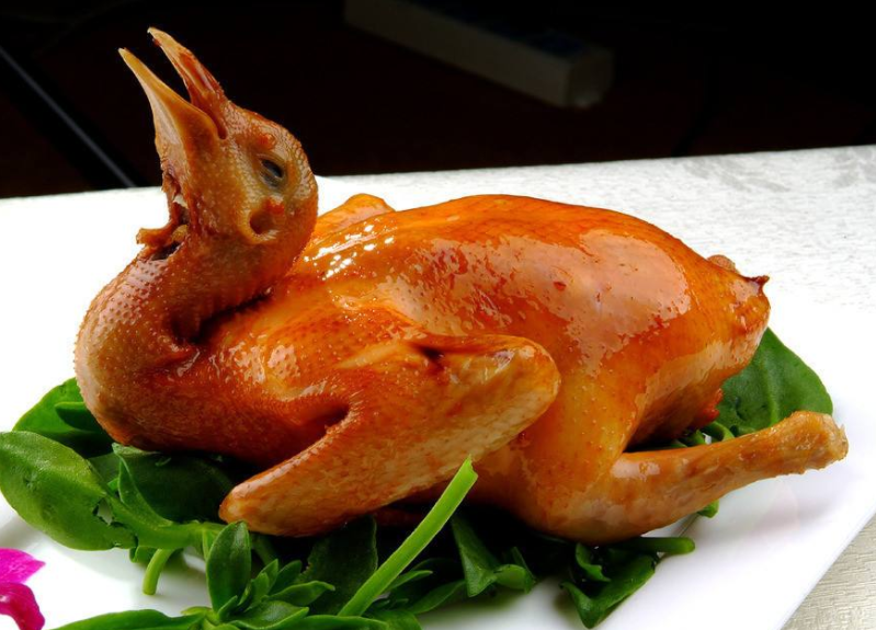 三种人不能吃鸽子 乳鸽和老鸽哪个营养好
