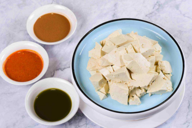 热豆腐的调料做法 热豆腐的制作过程