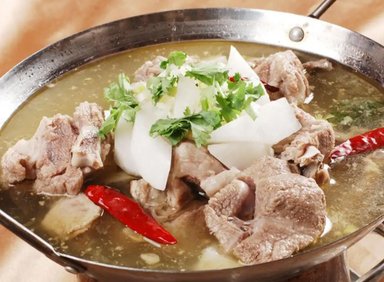 炖羊肉放什么调料最佳 炖羊肉不能少的四种调料