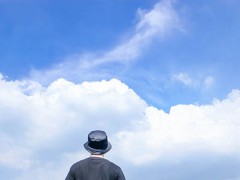 宝宝不肯吃奶瓶怎么办