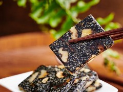 宝宝不愿吃奶怎么办？