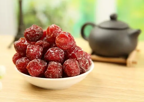 吃果脯有什么好处 经常吃果脯对身体有害吗