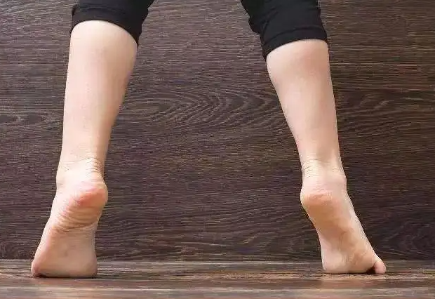 踮脚走路可以瘦腿吗 穿足弓垫可以瘦小腿吗