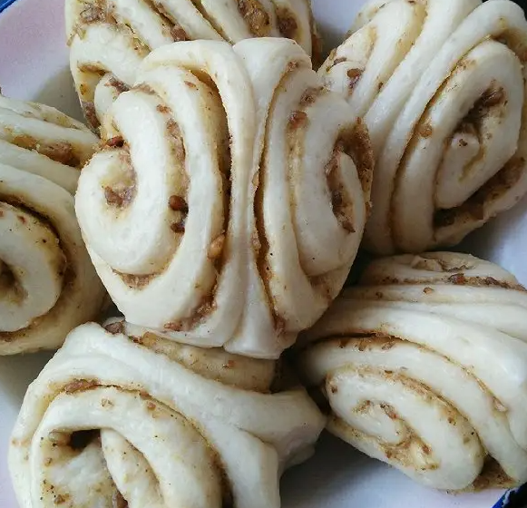 花卷热量高还是馒头热量高 晚上吃三个花卷会长胖吗