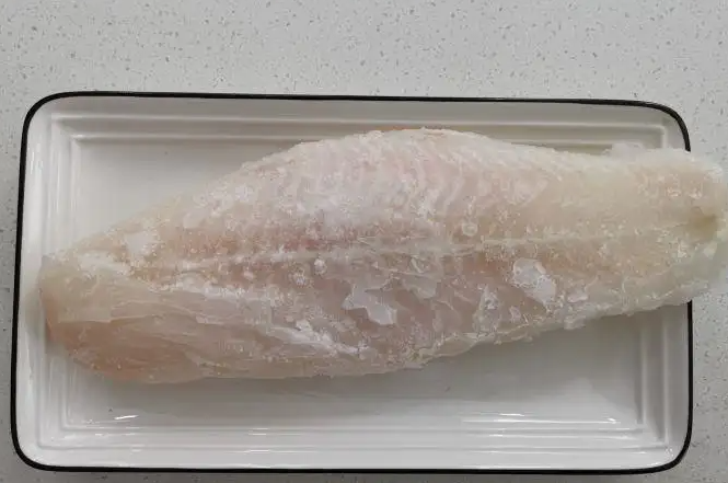 龙利鱼和巴沙鱼的区别哪种有营养 龙利鱼和巴沙鱼哪个好