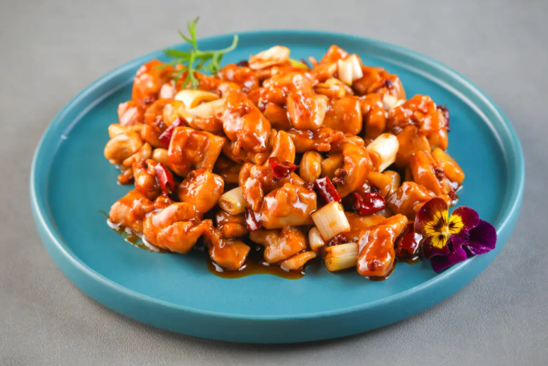 宫保鸡丁中的宫保是指什么 宫保鸡丁食材有哪些