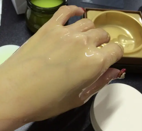手蜡和手膜的区别 手蜡和手膜哪个好