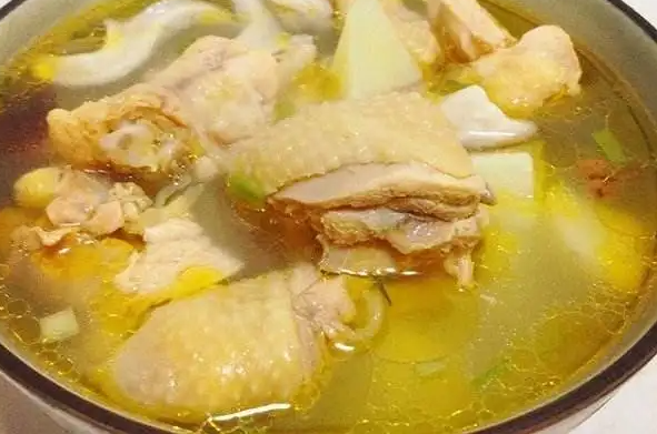 炖鸡汤选什么鸡好 炖鸡汤怎么炖好吃又好喝
