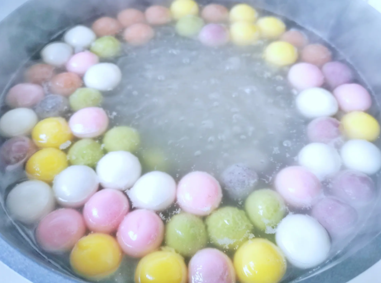 汤圆沸水煮多久 冻汤圆下冷水还是热水