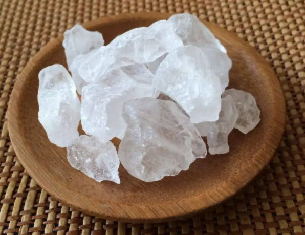 误食白矾有什么后果 白矾对人体有什么危害