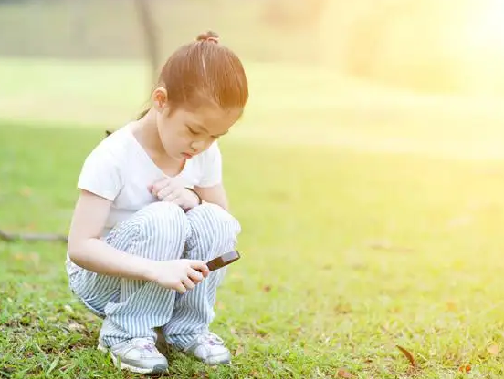 孩子以前很白越来越黑 小孩变黑怎么补救