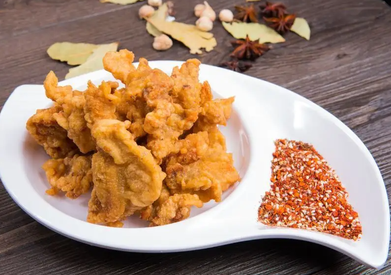 酥肉怎么炸才脆又香 炸酥肉用面粉还是淀粉