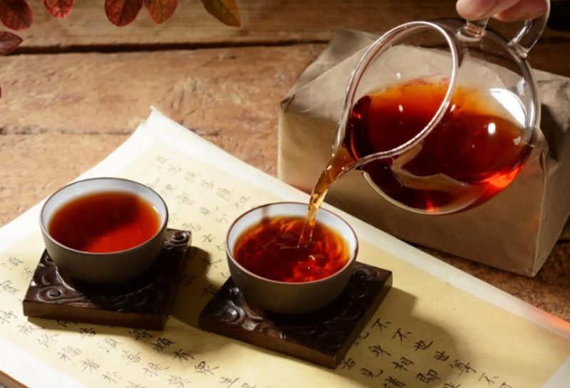 养胃喝普洱茶是生还是熟茶好呢 普洱茶对胃有什么作用