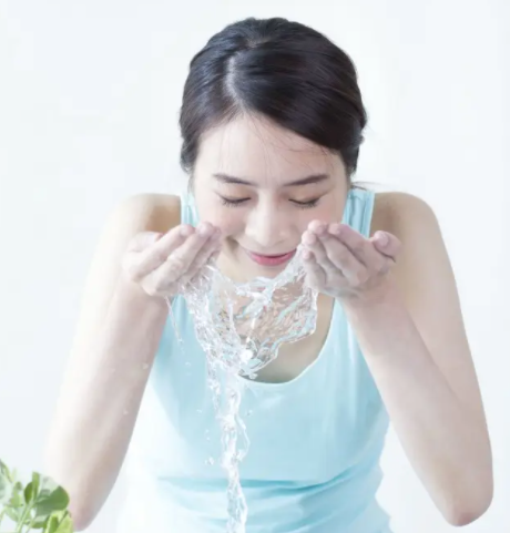 白醋能祛斑吗 白醋洗脸一周几次最好