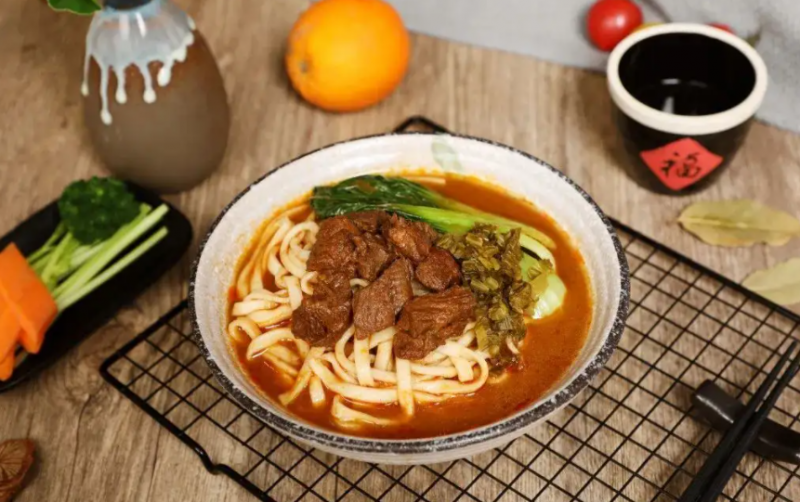 一碗牛肉面的热量是多少 牛肉面的热量高不高