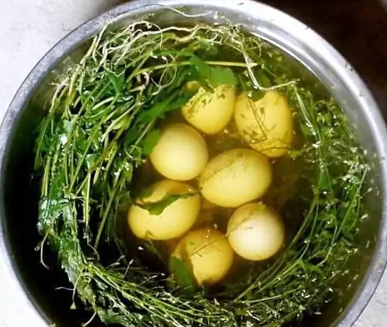 荠菜煮鸡蛋治头痛吗 荠菜治头痛怎么吃