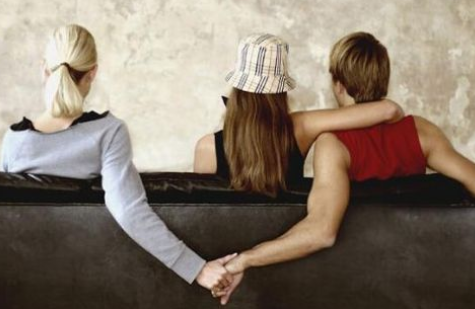 男人婚外情为什么喜欢找已婚女人?