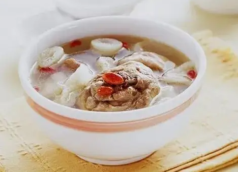 女性绝经前如何保养  从情绪饮食两方面调理