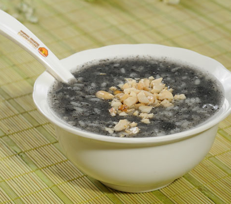 脱发养生食谱 DIY7款防脱发的养发食谱