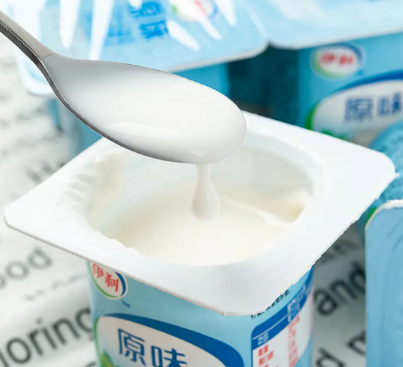 喝伊利酸奶的功效与作用