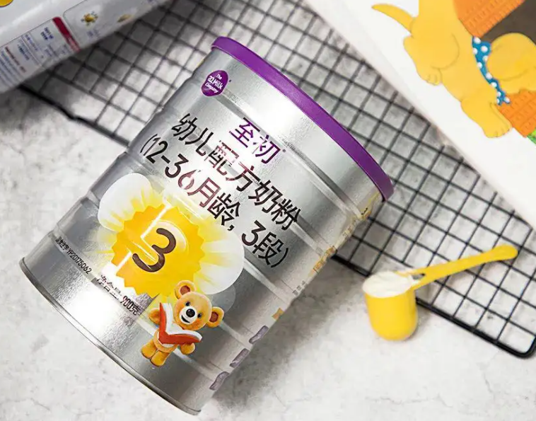 a2至初奶粉配方营养表图片、含opo吗