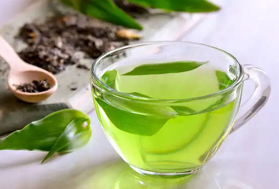 喝绿茶的好处 绿茶的六大功效