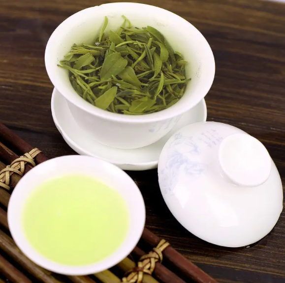 龟山岩绿的功效与禁忌