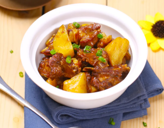 土豆烧排骨的营养价值