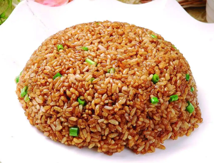 酱油炒饭的做法