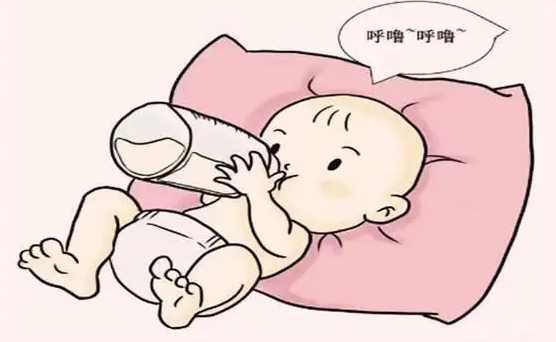 新生儿吐奶的原因