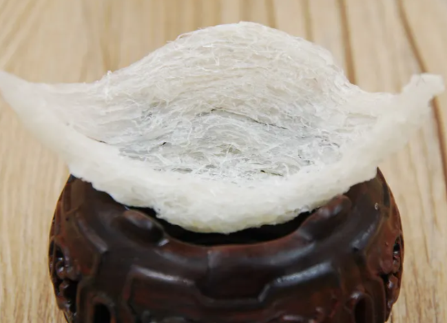 白燕窝的功效